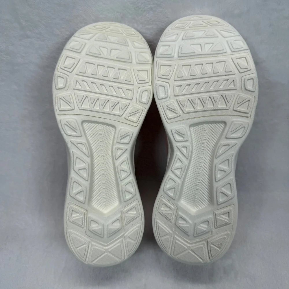 APL Techloom Breeze‎ Running Shoes Athletic Sneakers Blush Ivory Women's 7.5